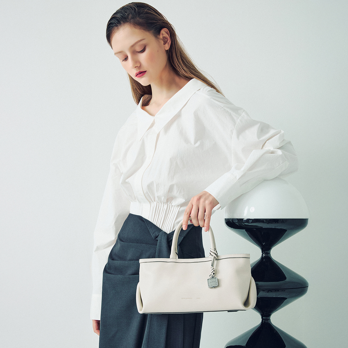 루이까또즈 끌로델 토트백 HT3FM36IV