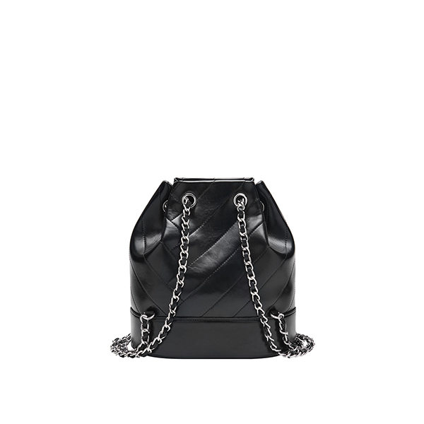 [EXCLUSIVE] 루이까또즈 까눌레 버킷 체인백팩 HR3SD71BL>