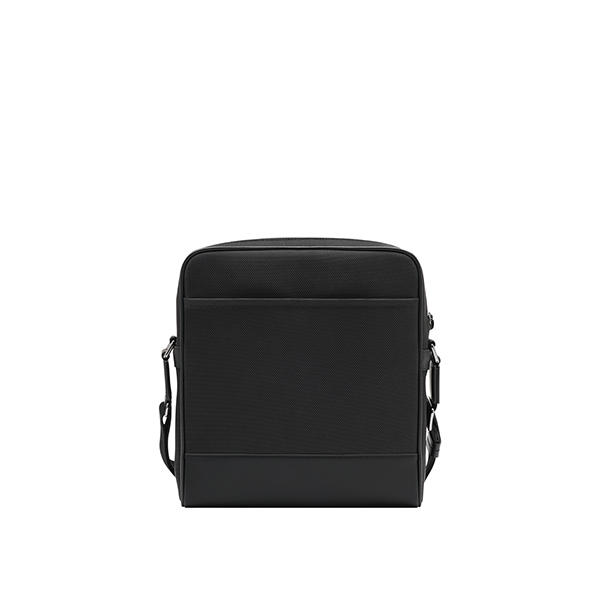 루이까또즈 남성메신저백 MS1FM04BL>